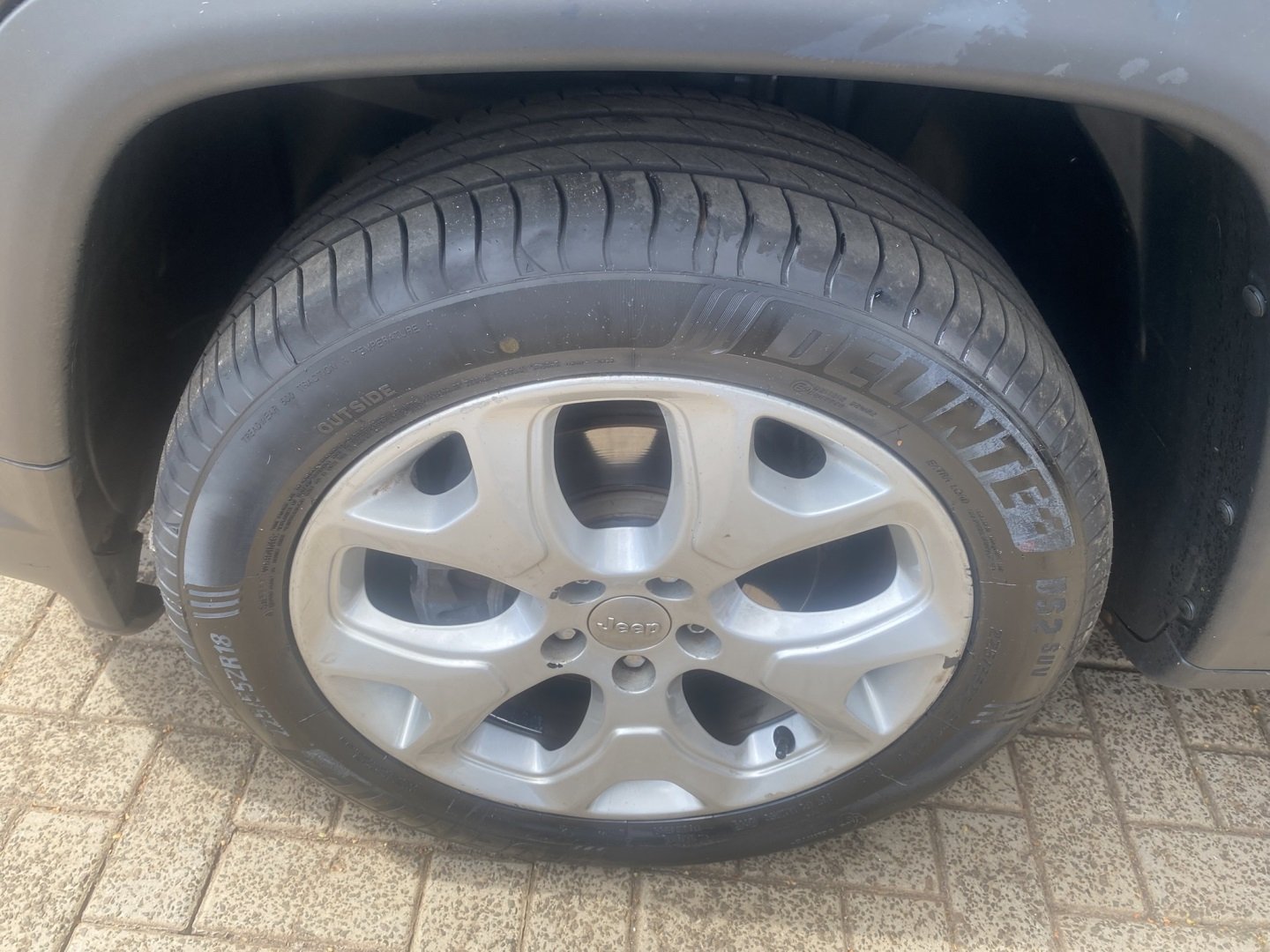 Jeep Compass LONGITUDE 2.0 4x2 Flex 16V Aut. na cor Preto em Toledo / PR - 800325