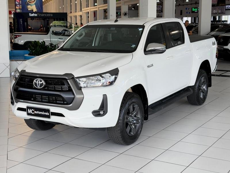 Toyota Hilux CD SR 4x4 2.8 TDI Diesel Aut. na cor Branco em Curitiba / PR - 804978