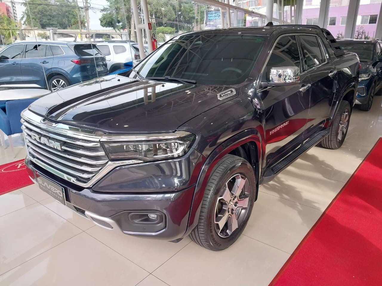 RAM Rampage LAR. HURR. 4 2.0 TB CD 4X4 Aut. na cor Cinza em Curitiba / PR - 805183