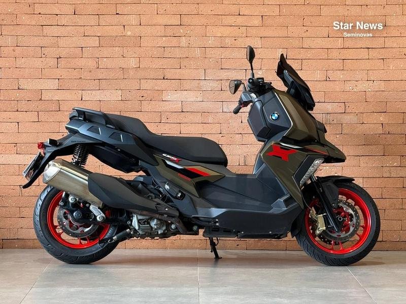 BMW C 400 X Sport  na cor Marrom em Curitiba / PR - 805414