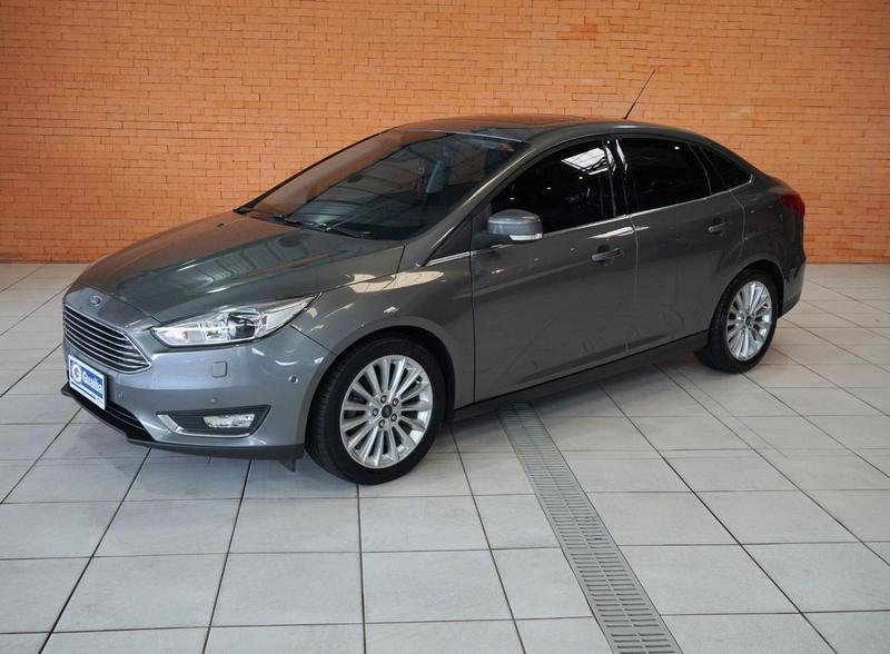 Ford Focus Fastback SE/SE PLUS 2.0 Flex Aut. na cor Cinza em Curitiba / PR - 806110