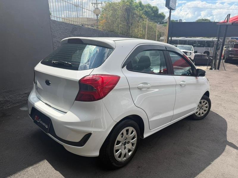 Ford Ka 1.0 SE/SE Plus TiVCT Flex 5p na cor Branco em Curitiba / PR - 806435