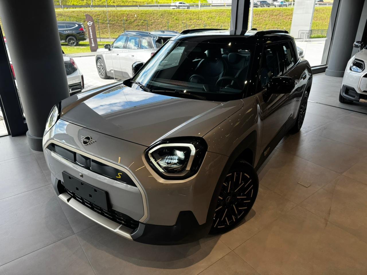 MINI Aceman SE (Elétrico) na cor Outros em Curitiba / PR - 807232