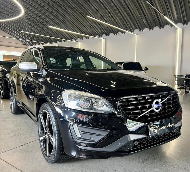 imagem de T-5 R-DESIGN 2.0 AWD 5p