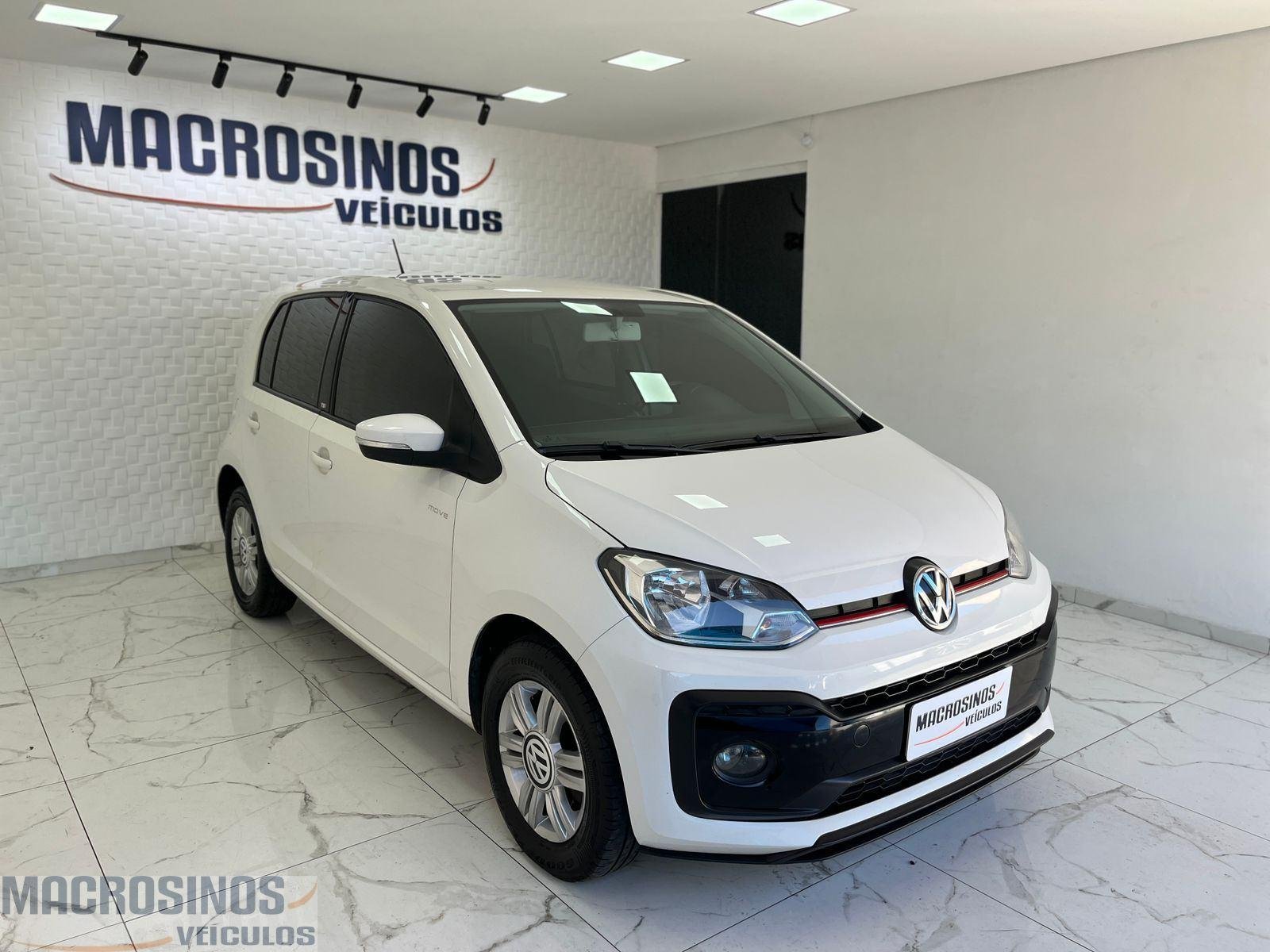 Volkswagen Up! move 1.0 TSI Total Flex 12V 5p na cor Branco no Canoas / RS - 807870