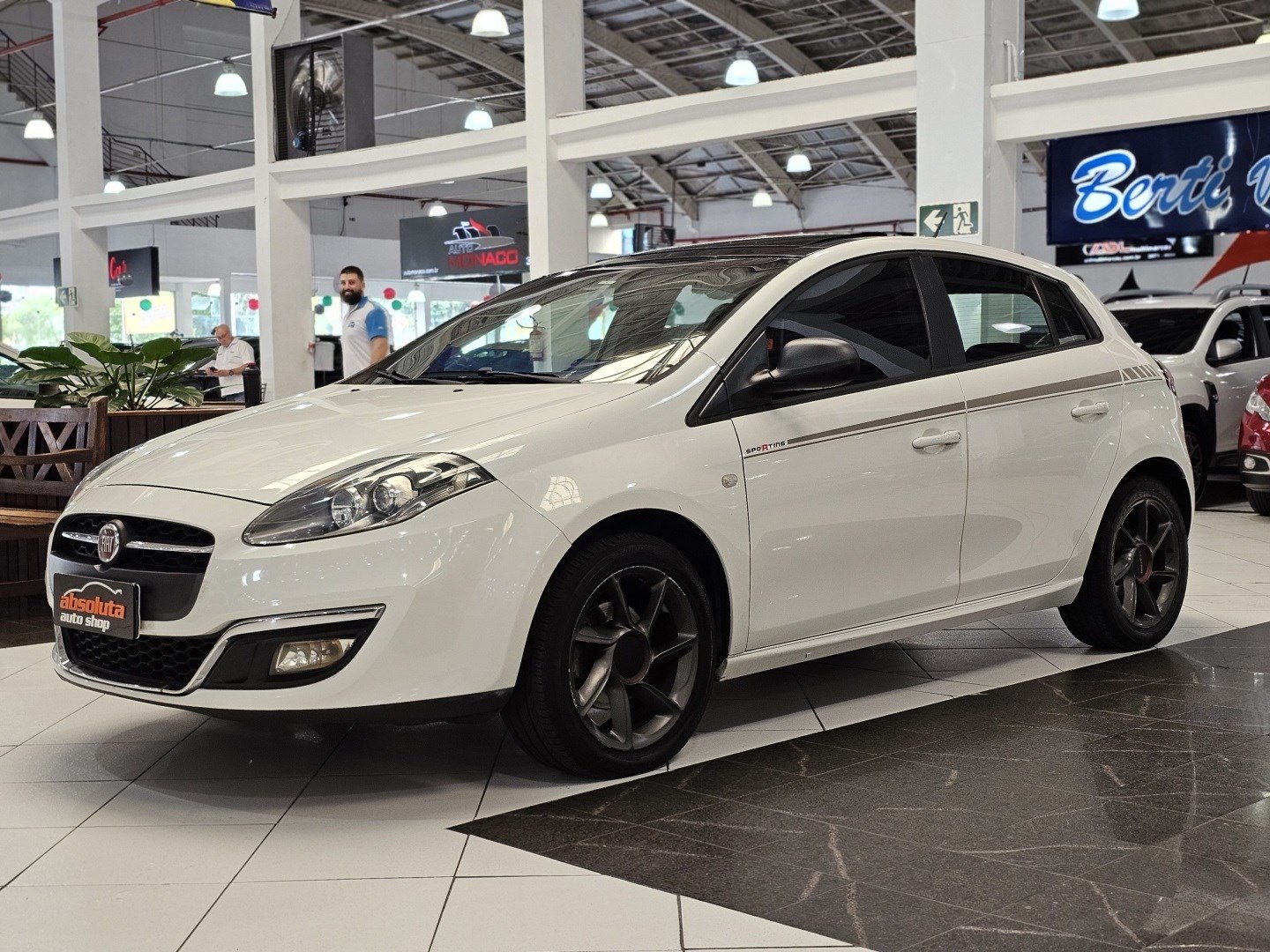 Fiat Bravo SPORTING 1.8 Flex 16V 5p na cor Branco em Curitiba / PR - 808452