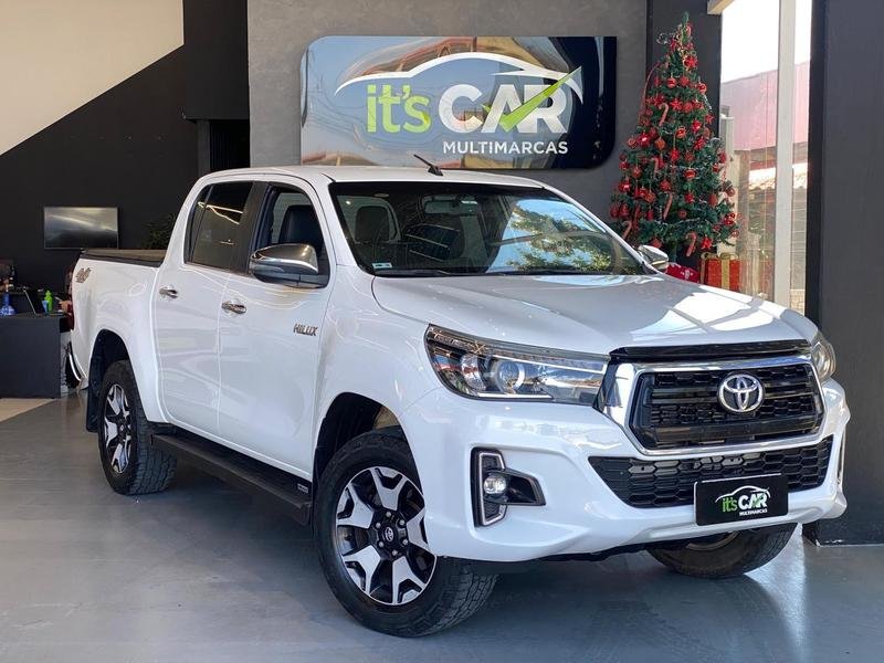 Toyota Hilux CD SRX 4x4 2.8 TDI 16V Diesel Aut. na cor Branco em Curitiba / PR - 808543