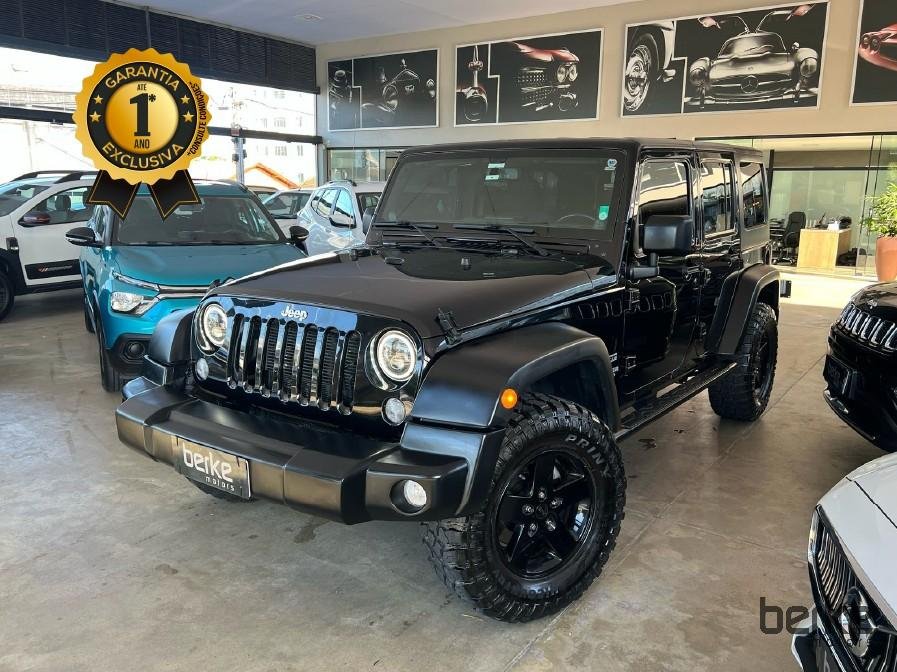Jeep Wrangler Unlimited Sport 3.6 V6 284cv 4p na cor Preto em Florianópolis / SC - 808550