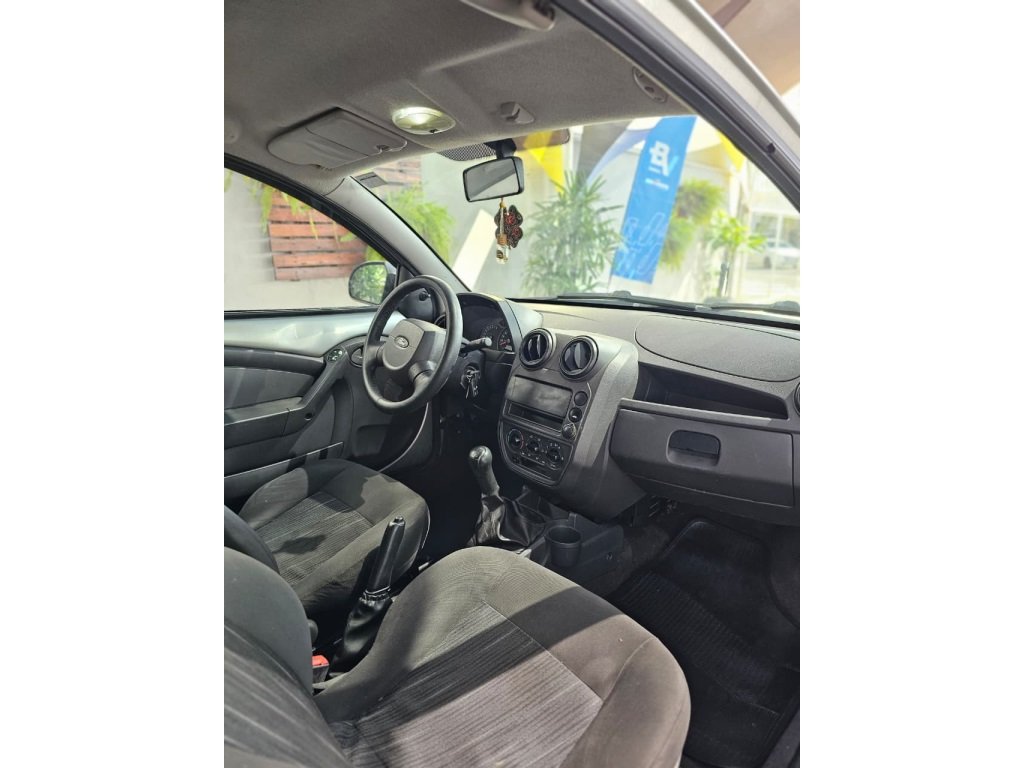 Ford Ka + Sedan 1.0 SE/SE PLUS TiVCT Flex 4p na cor Prata em Hortolândia / SP - 808593