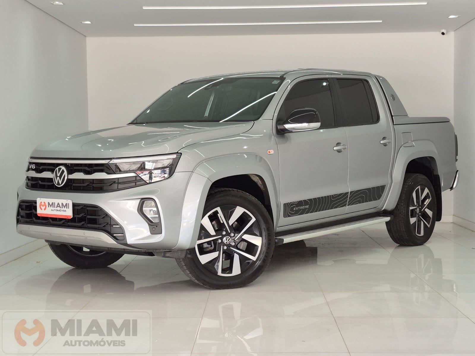 Volkswagen Amarok Extreme CD 3.0 4x4 TB Dies. Aut. na cor Prata em Brusque / SC - 810988