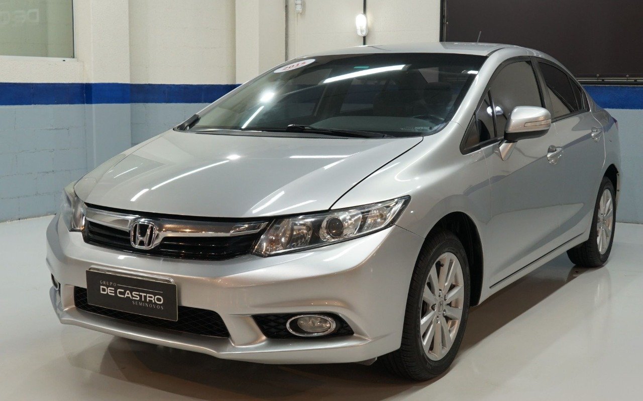 imagem de Sedan LXR 2.0 Flexone 16V Aut. 4p