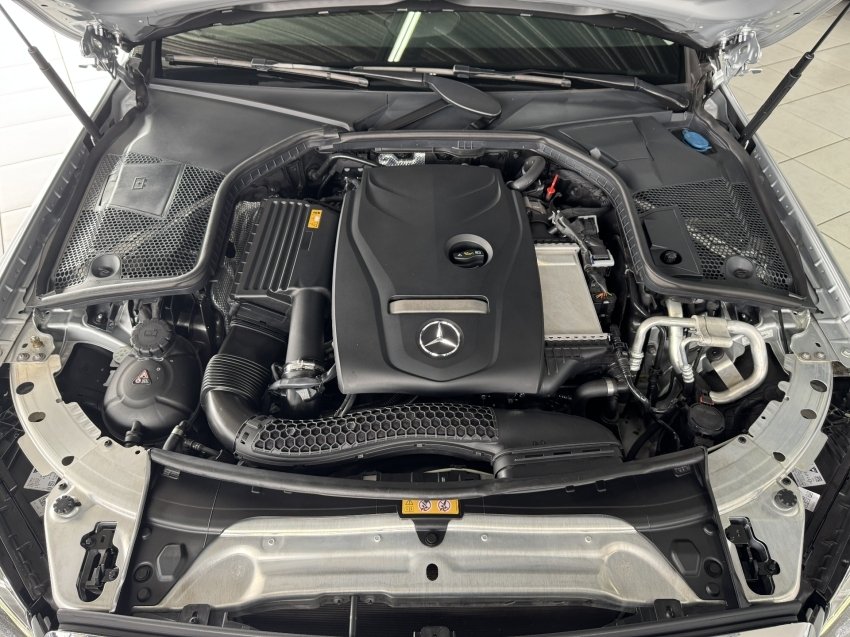 Mercedes-Benz C-180 CGI Exc. 1.6/1.6 Flex TB 16V Aut. na cor Prata em Ponta Grossa / PR - 811404
