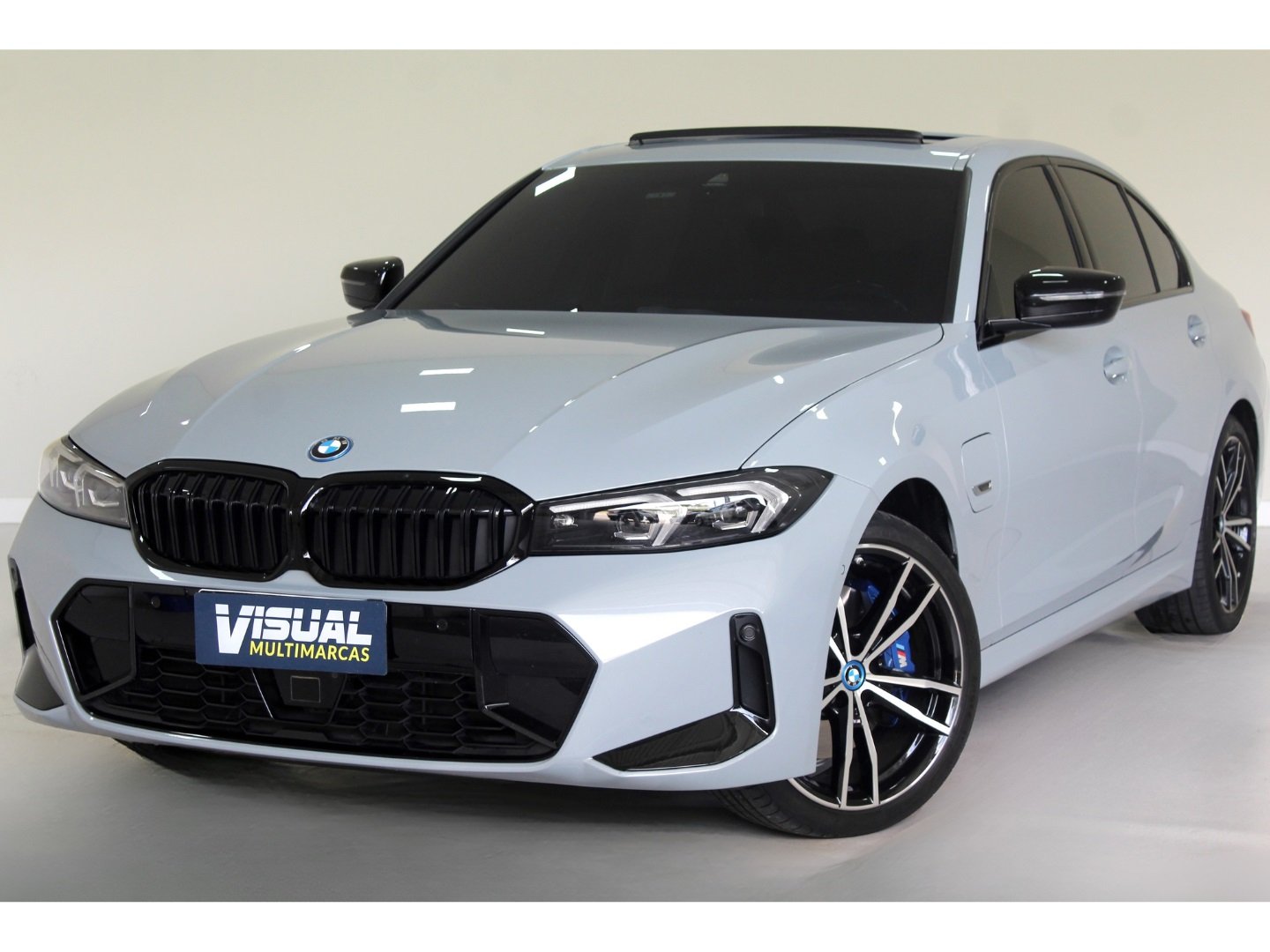 BMW 330e M Sport 2.0 Turbo Aut. (Híbrido) na cor Cinza em Curitiba / PR - 811622