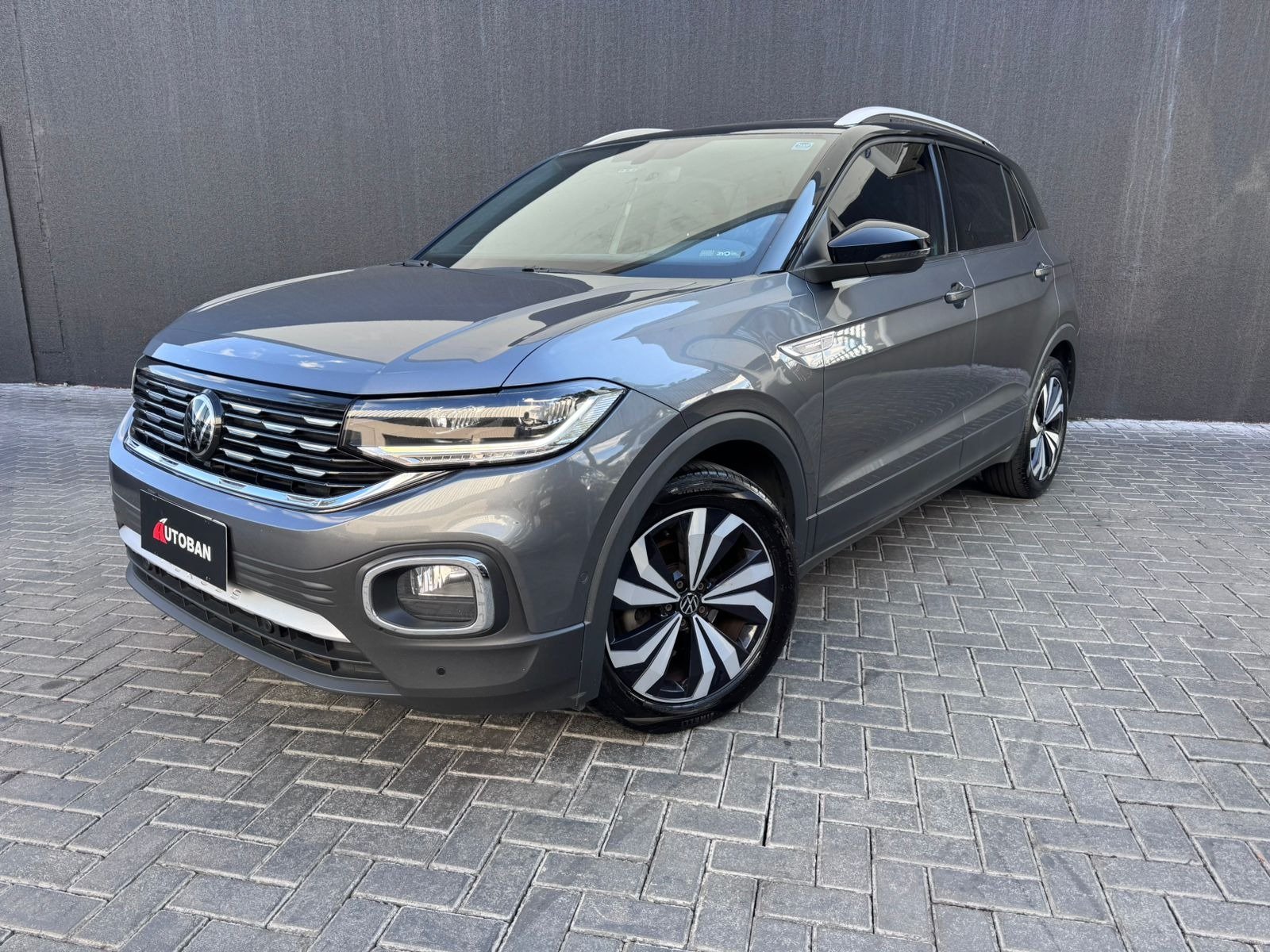Volkswagen T-Cross Hig. 250 TSI 1.4 Flex 16V 5p Aut na cor Cinza em Curitiba / PR - 811641