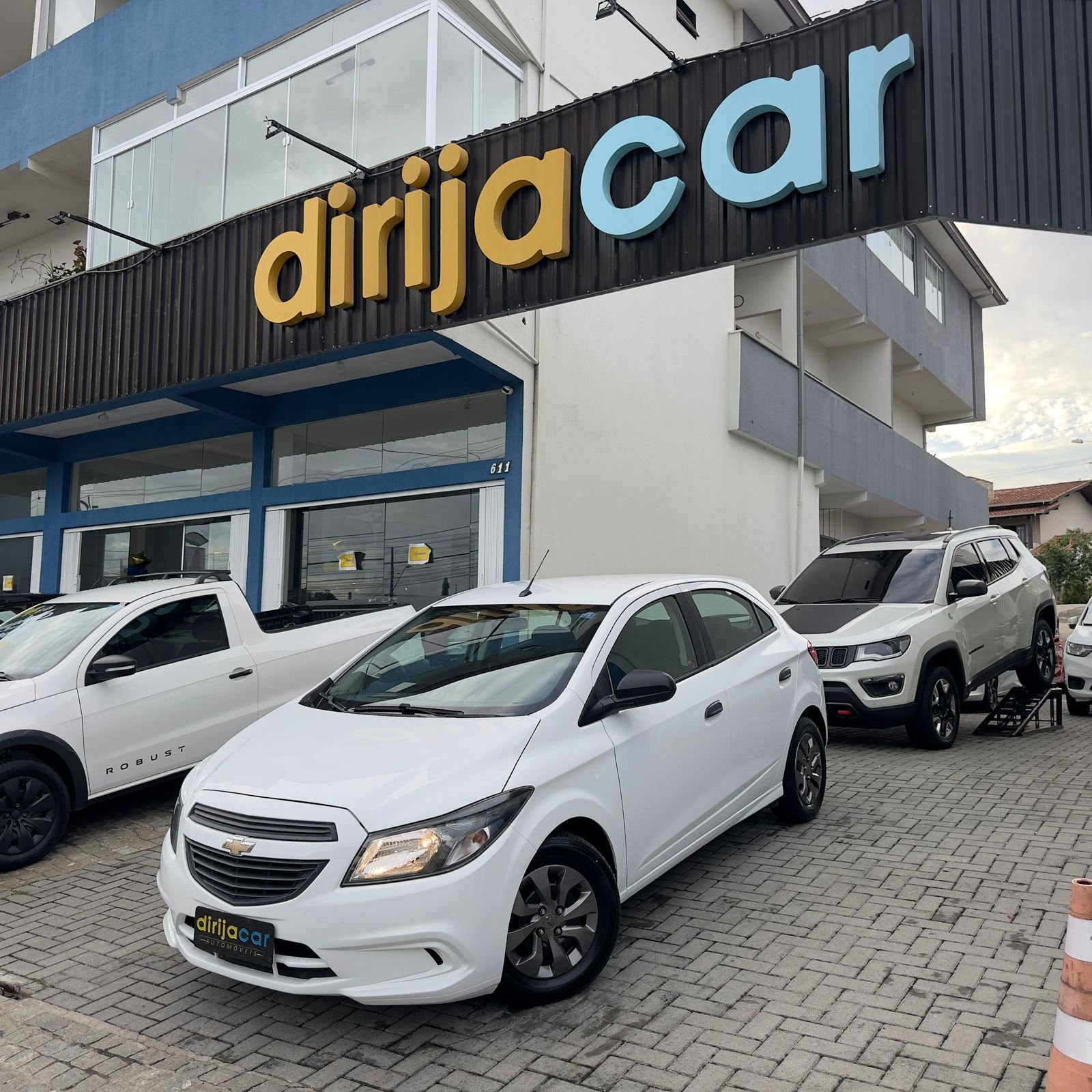 imagem de Hatch 1.0 8V Flex 5p Mec.