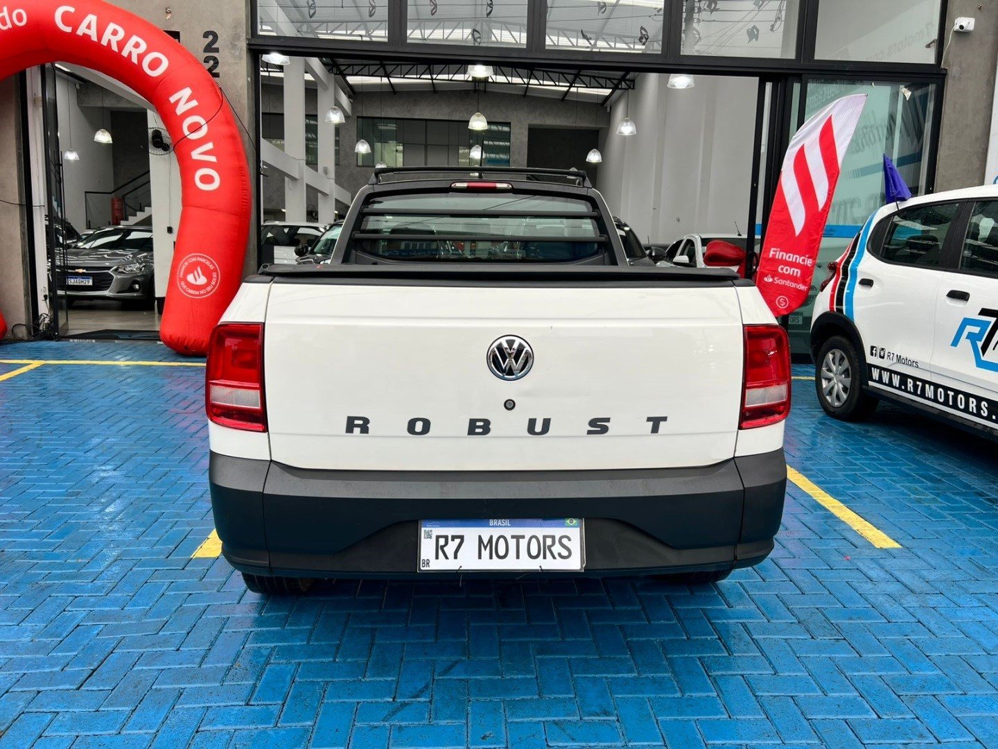 Volkswagen Saveiro Robust 1.6 Total Flex 16V na cor Branco em Campinas / SP - 811823