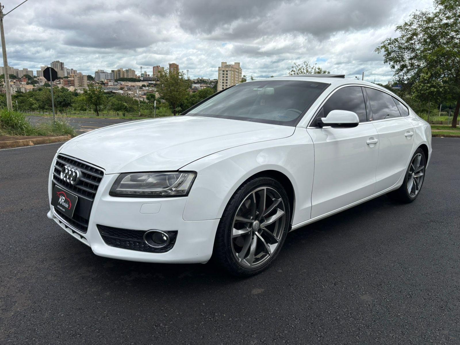 Audi A5 Sportb. 2.0 16V TFSI 180cv Multi. na cor Branco em Ribeirão Preto / SP - 811968