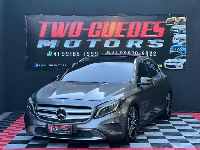 Mercedes-Benz GLA 200 Vis. Black Ed. 1.6 TB 16V Aut. na cor Cinza em Campina Grande do Sul / PR - 812026