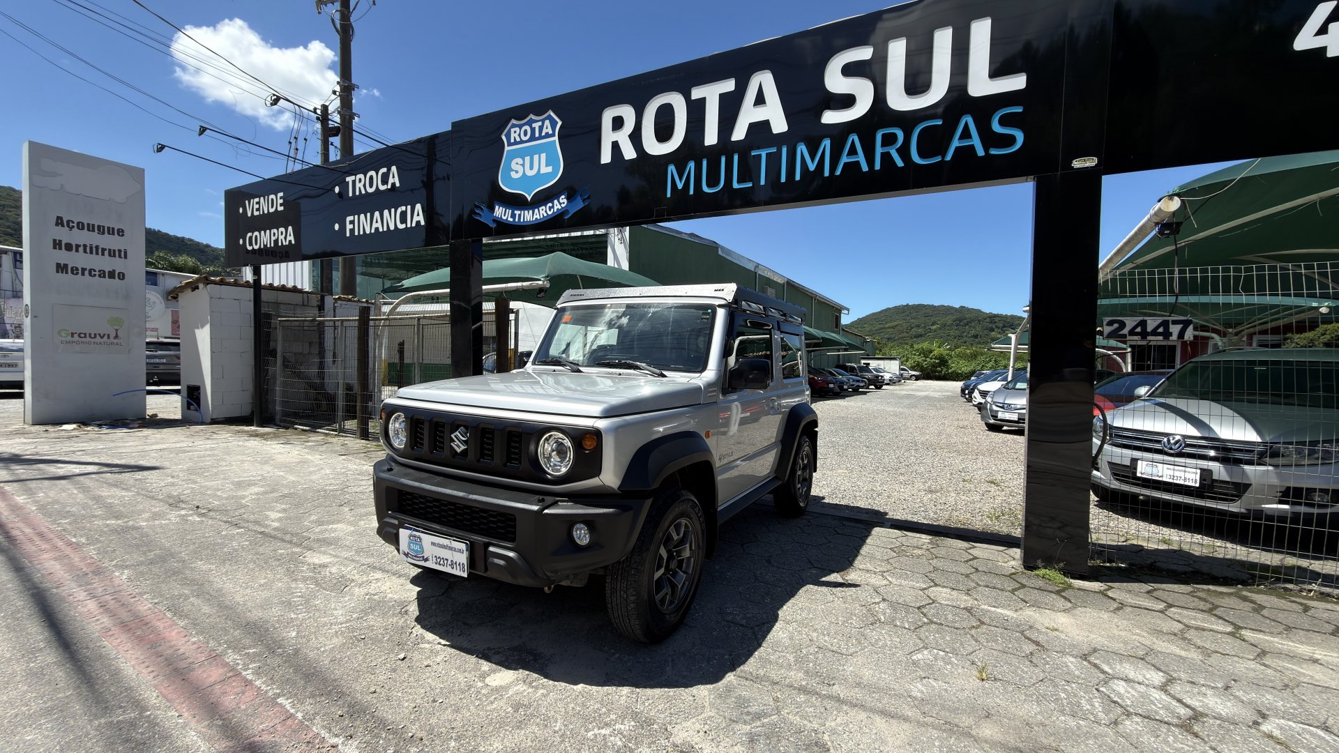 SUZUKI Jimny Wide/ Jimny/4ALL 1.3 16V na cor Prata em Florianópolis / SC - 812730