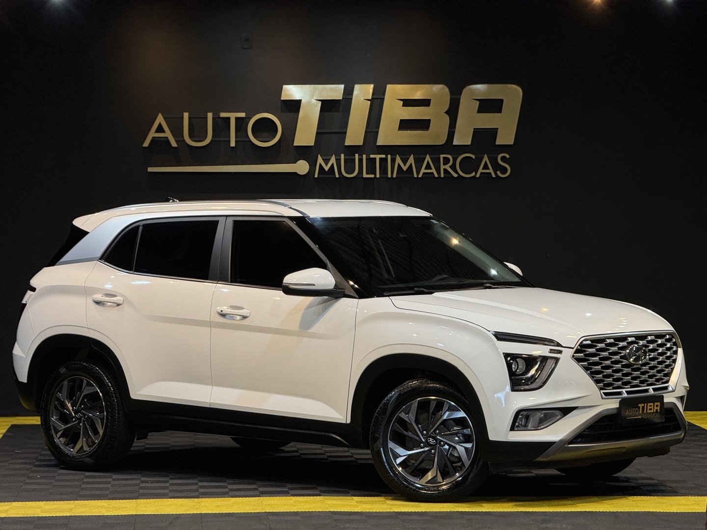 Hyundai Creta Limited 1.0 TB 12V Flex Aut. na cor Branco em Joinville / SC - 813006