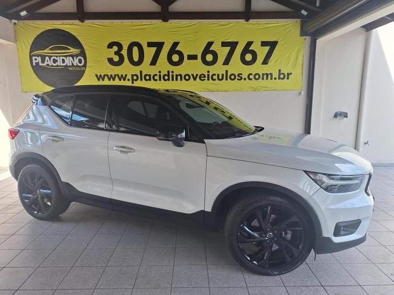 Volvo XC40 T-5 R-DESIGN 2.0 252cv AWD na cor Branco em Curitiba / PR - 813635