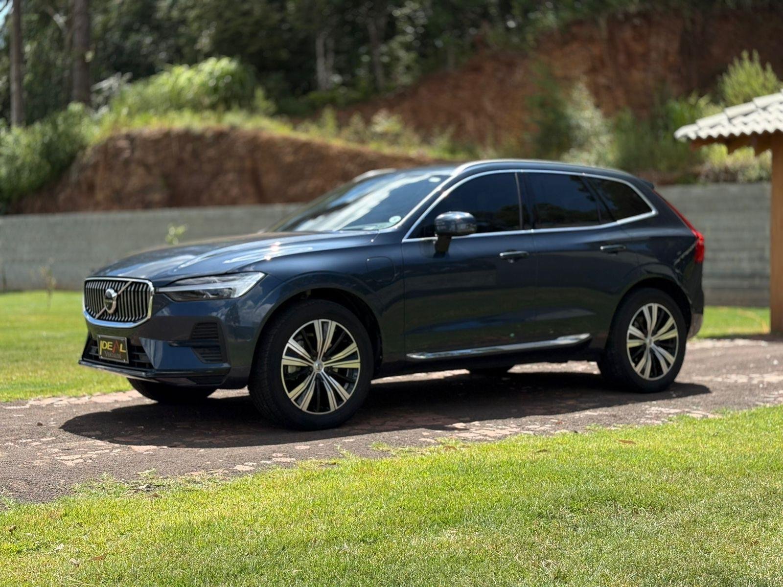 Volvo XC60 T-8 INSCRIPTION 2.0 (Híbrido) na cor Azul em Xanxerê / SC - 813672