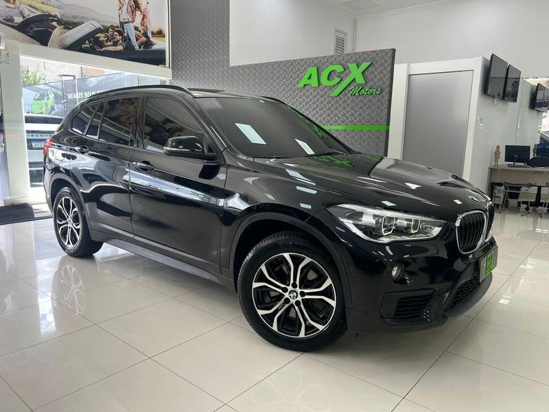 BMW X1 SDRIVE 20i 2.0/2.0 TB Acti.Flex Aut. na cor Preto em Curitiba / PR - 813890