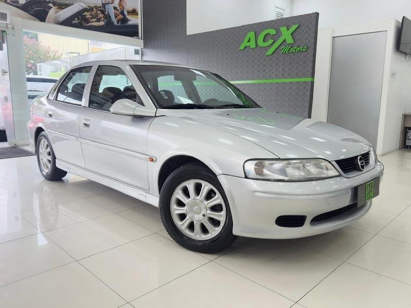 Chevrolet Vectra GLS/ Challenge 2.2 MPFI 16V na cor Prata em Curitiba / PR - 813900