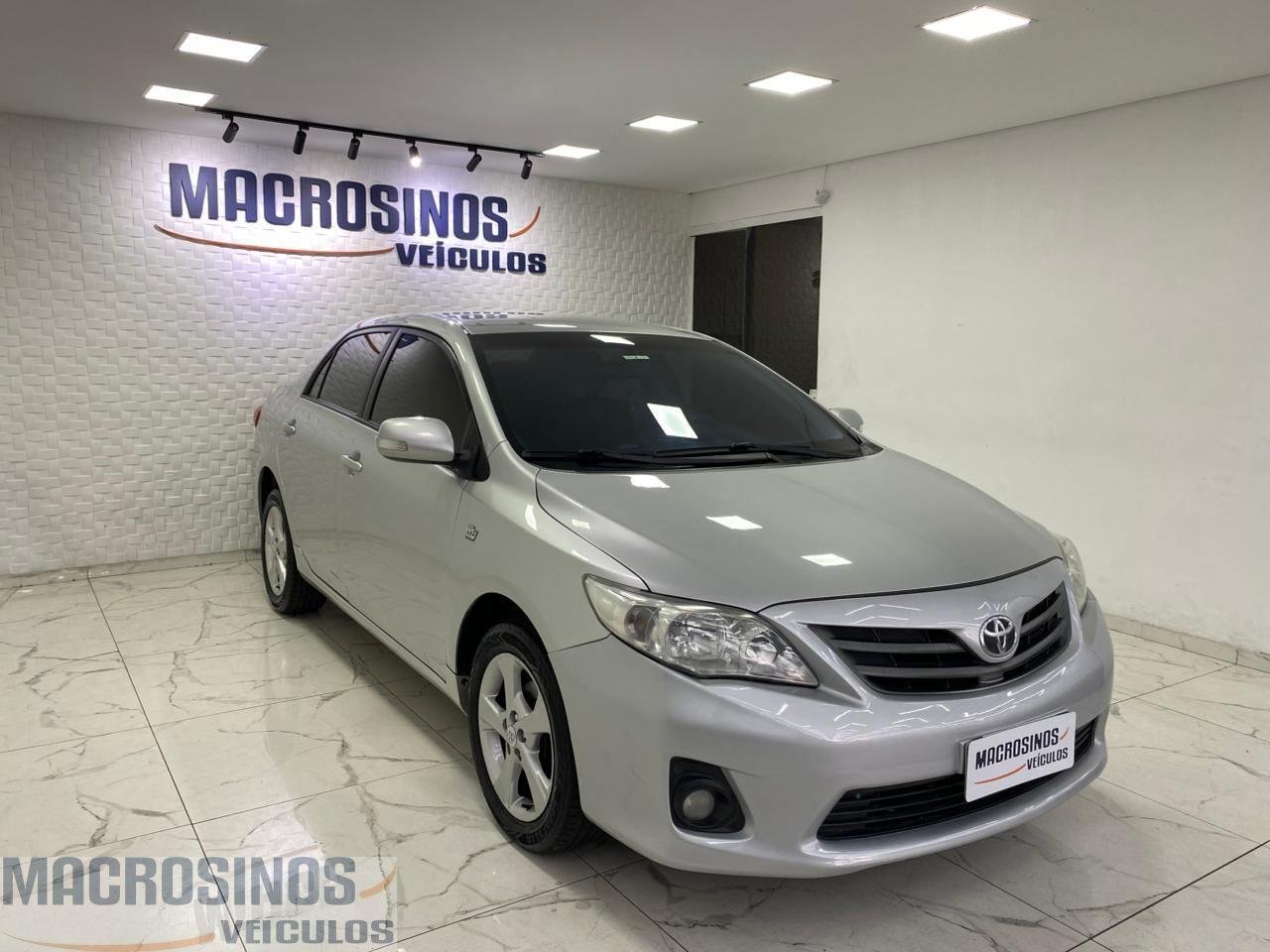 Toyota Corolla XEi 2.0 Flex 16V Aut. na cor Prata no Canoas / RS - 814272