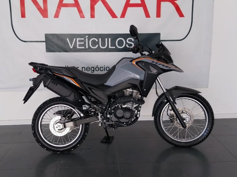 Honda XRE 190/ Flex  na cor Cinza no Porto Alegre / RS - 817807