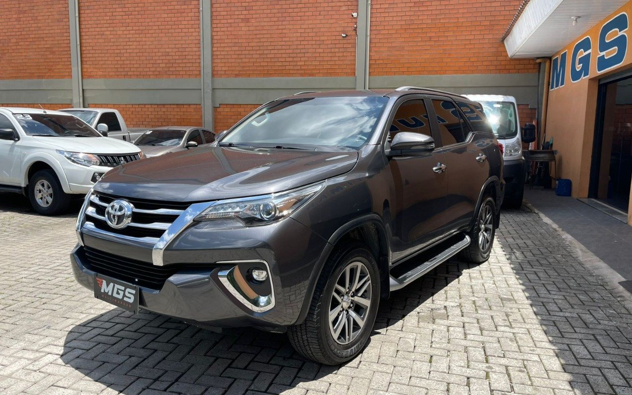 imagem de SW4 SRX 4x4 2.8 TDI 16V Dies. Aut.