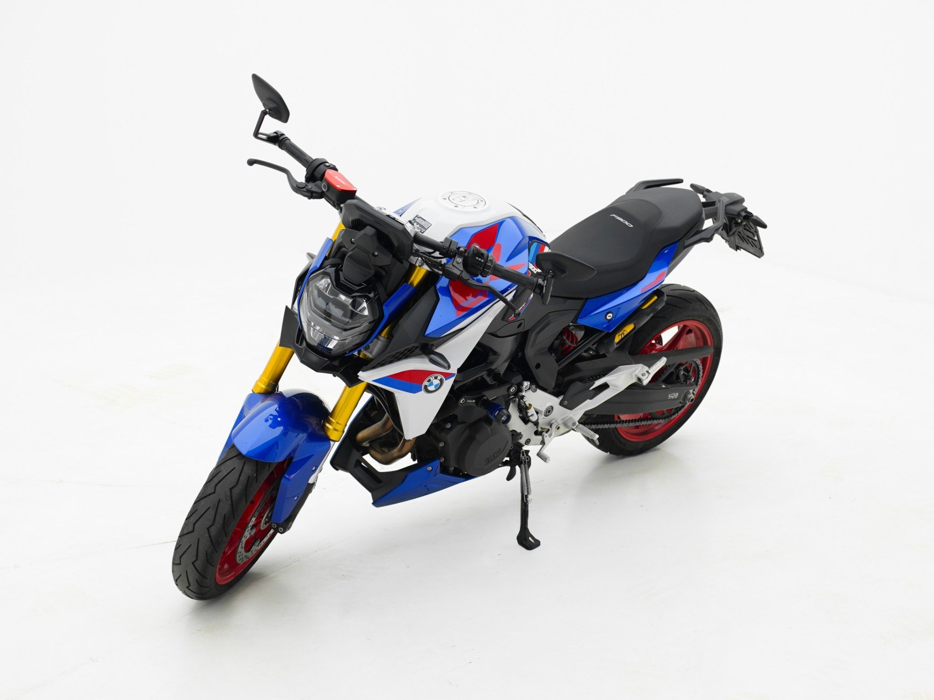 BMW F 900 R Sport Plus  na cor Azul em Curitiba / PR - 818239