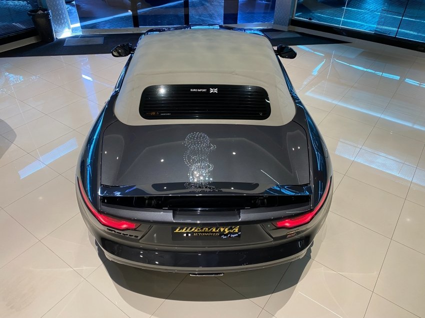Jaguar F-Type 2.0 R-Dynamic Cabriolet 300cv Aut na cor Cinza em Curitiba / PR - 818690