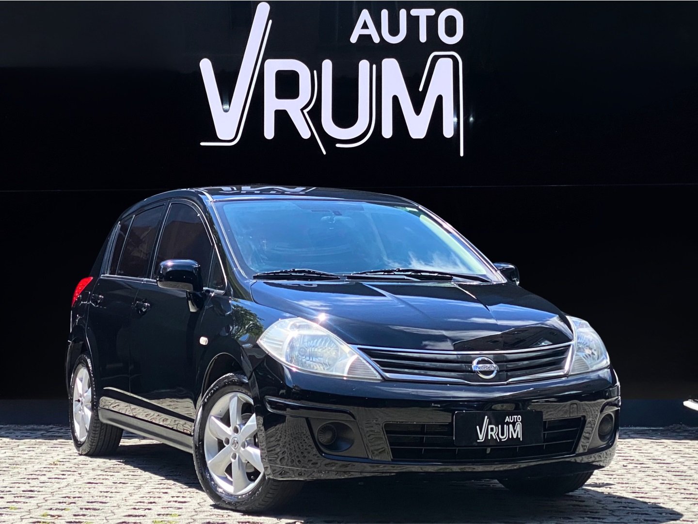 imagem de 1.8 16V Flex Fuel 4p