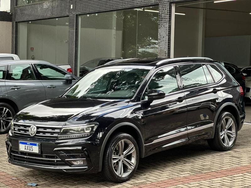 Volkswagen TIGUAN Allspac R-Line 350 TSI 2.0 4x4 na cor Preto em Maringá / PR - 818741