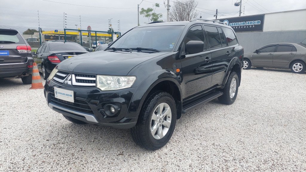 imagem de DAKAR 3.2 4x4 T.I. Dies. 5p Aut.