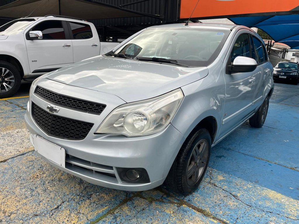 Chevrolet Agile LTZ 1.4 MPFI 8V FlexPower 5p na cor Prata em Campinas / SP - 819489