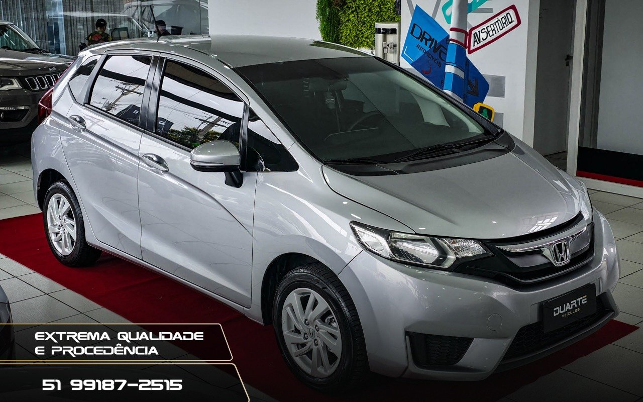 Honda Fit LX 1.5 Flexone 16V 5p Aut. na cor Prata no Porto Alegre / RS - 819938