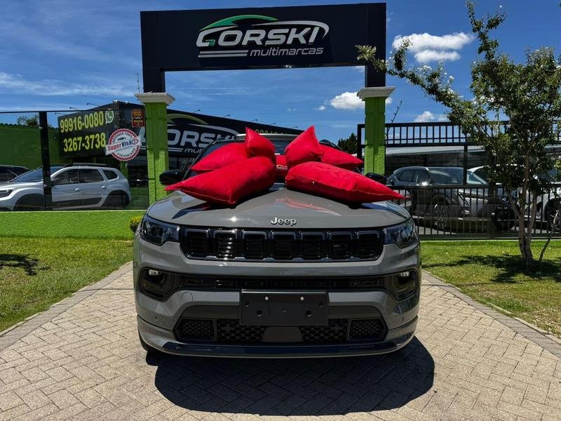 imagem de Black Hurricane 2.0 4x4 TB Aut.