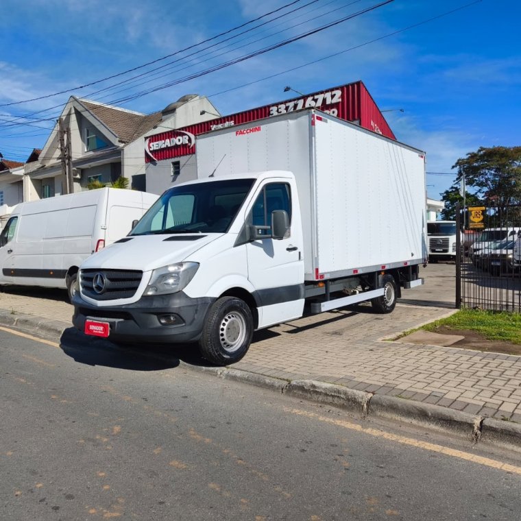 imagem de 313 Chassi 2.2 129cv Diesel