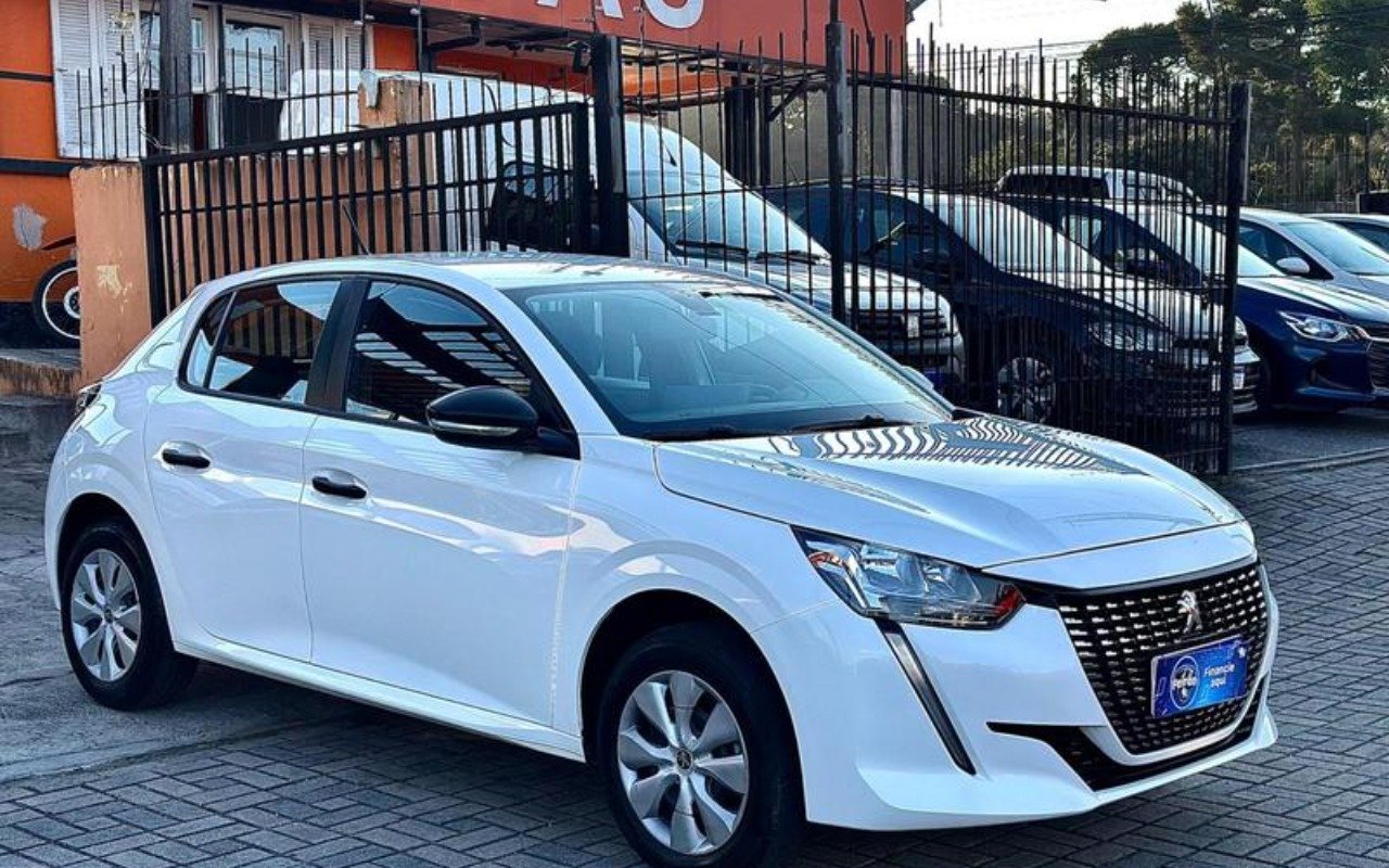 Peugeot 208 Like 1.0 Flex 6V 5p Mec. na cor Branco em Curitiba / PR - 820433