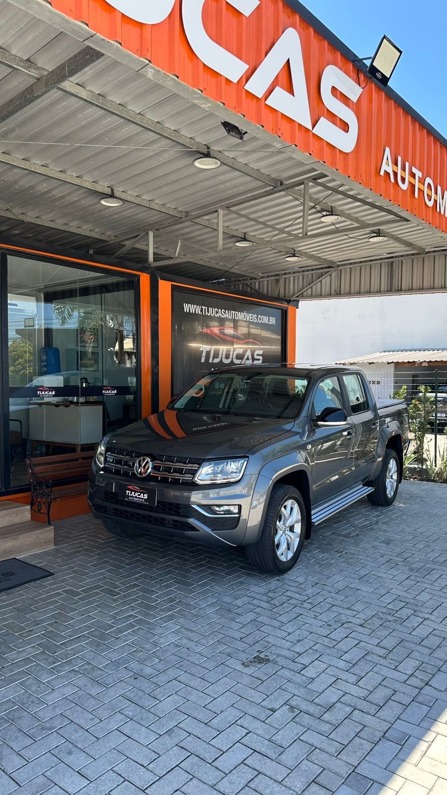 Volkswagen AMAROK CS2.0 16V/S2.0 16V TDI 4x4 Diesel na cor Cinza em Tijucas / SC - 820540