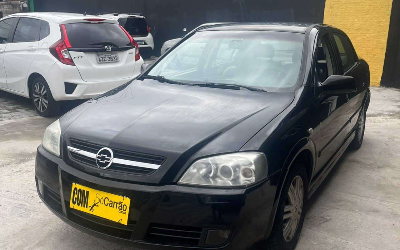 imagem de 2.0 8V/ CD 2.0 8V Hatchback 5p Mec