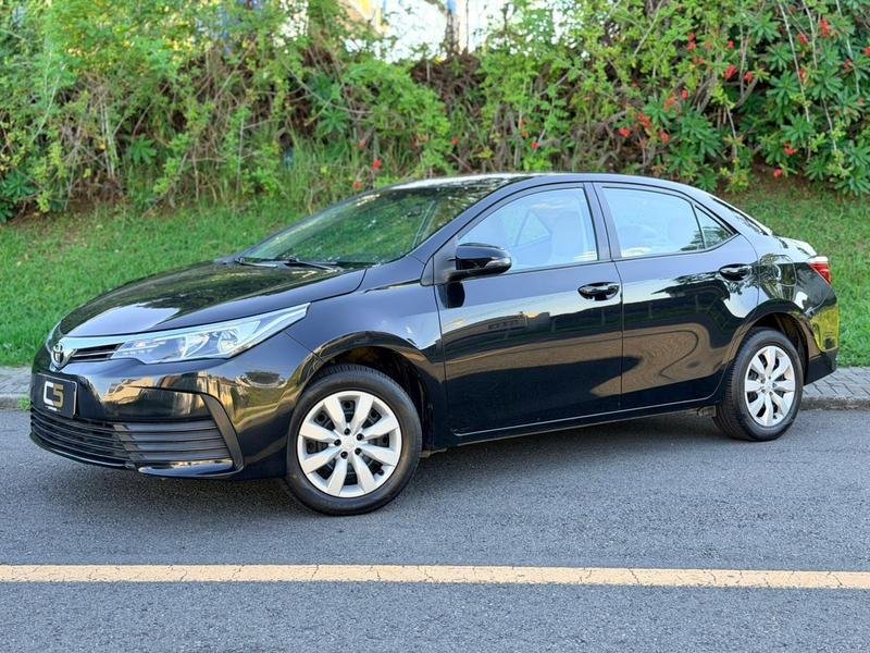 Toyota Corolla GLi 1.8 Flex 16V Aut. na cor Preto em Curitiba / PR - 820913