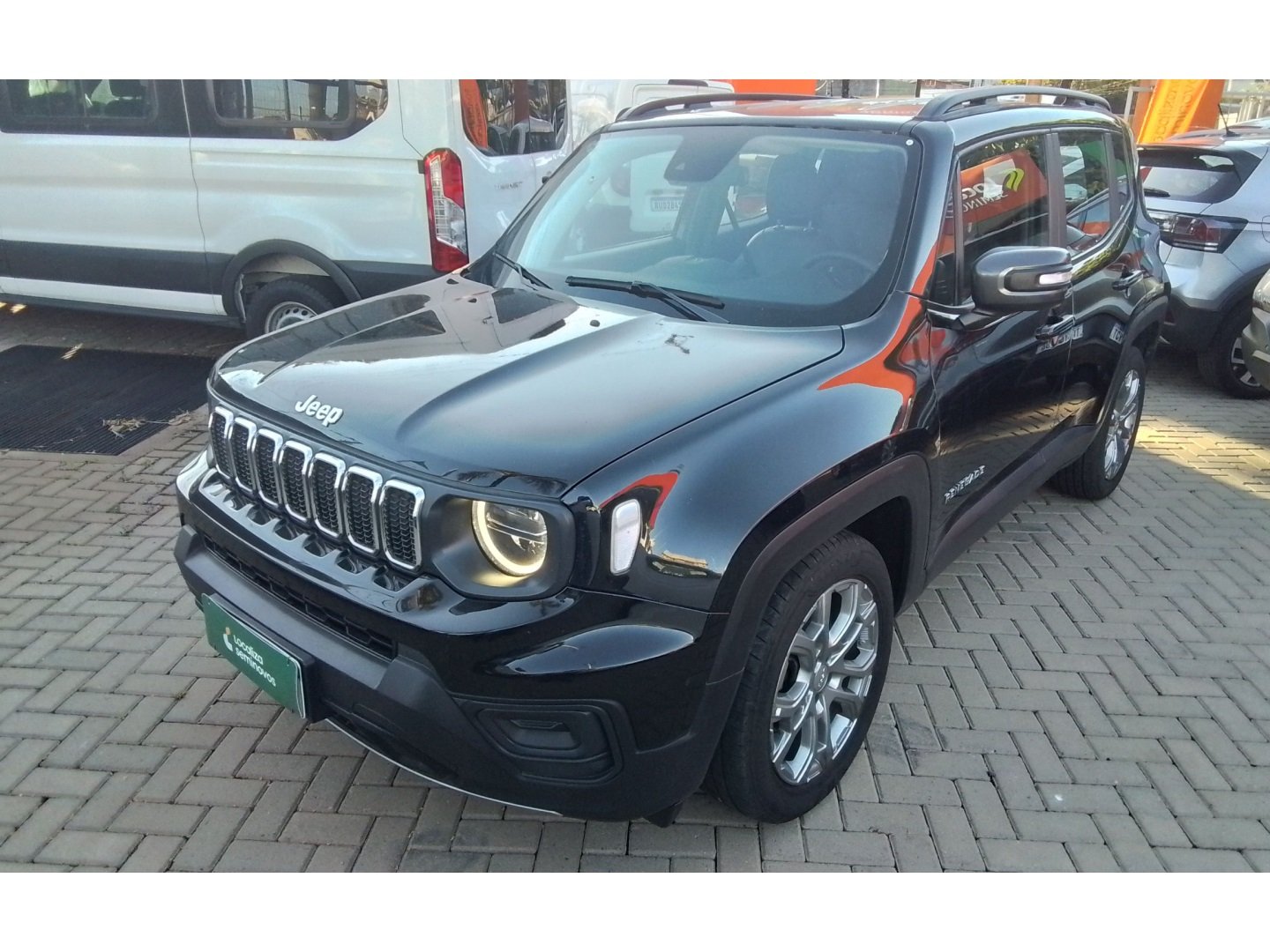 Jeep Renegade Long. T270 1.3 TB 4x2 Flex Aut. na cor Preto em Chapecó / SC - 824917