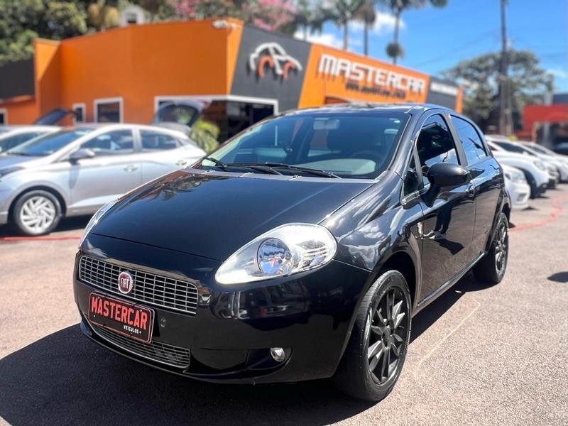 Fiat Punto 1.4 Fire Flex 8V 5p na cor Preto em São José dos Pinhais / PR - 825313