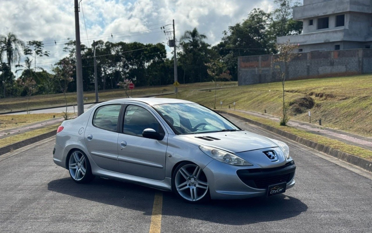 imagem de XR Sport 1.4 Flex 8V 5p