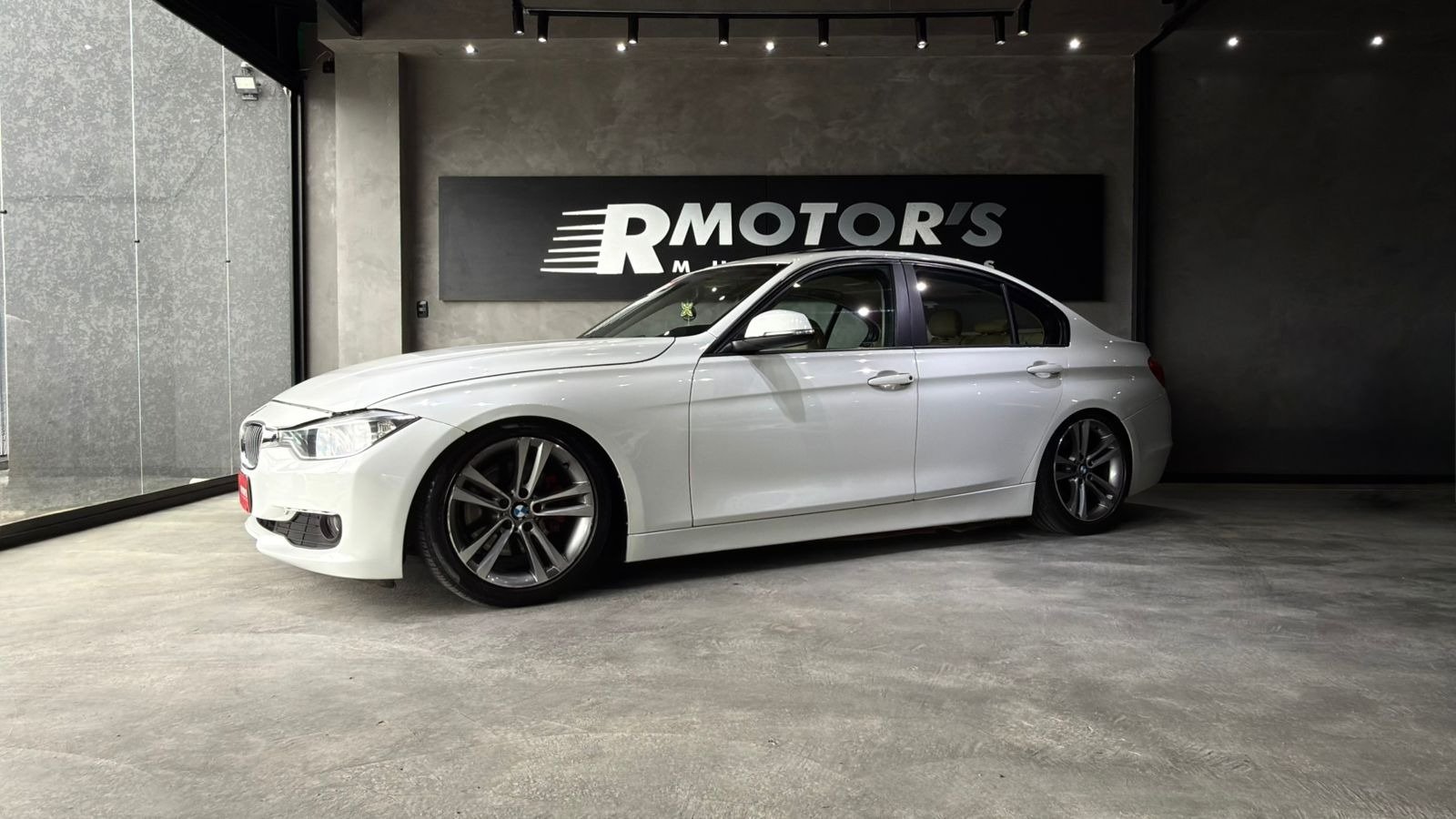 imagem de Luxury/Modern 2.0 TB 16V 4p