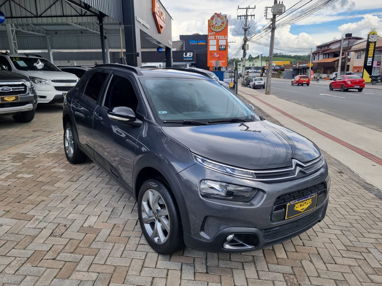 Citroën C4 Cactus FEEL 1.6 16V Flex Aut. na cor Cinza em Joinville / SC - 835576