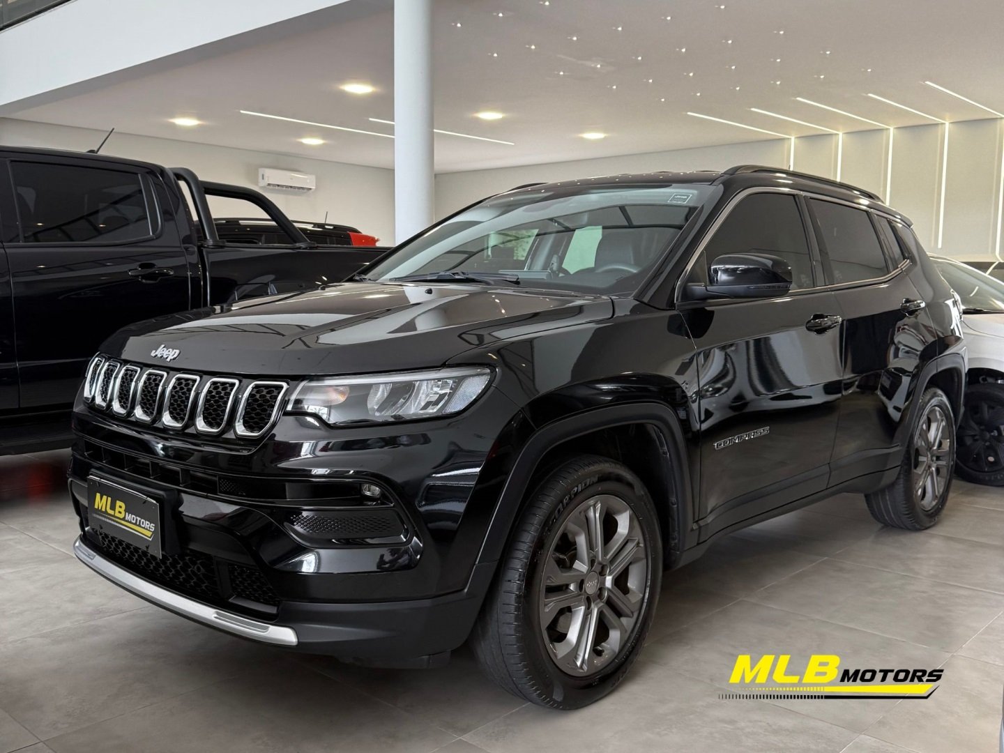 imagem de LONG. T270 1.3 TB 4x2 Flex Aut.